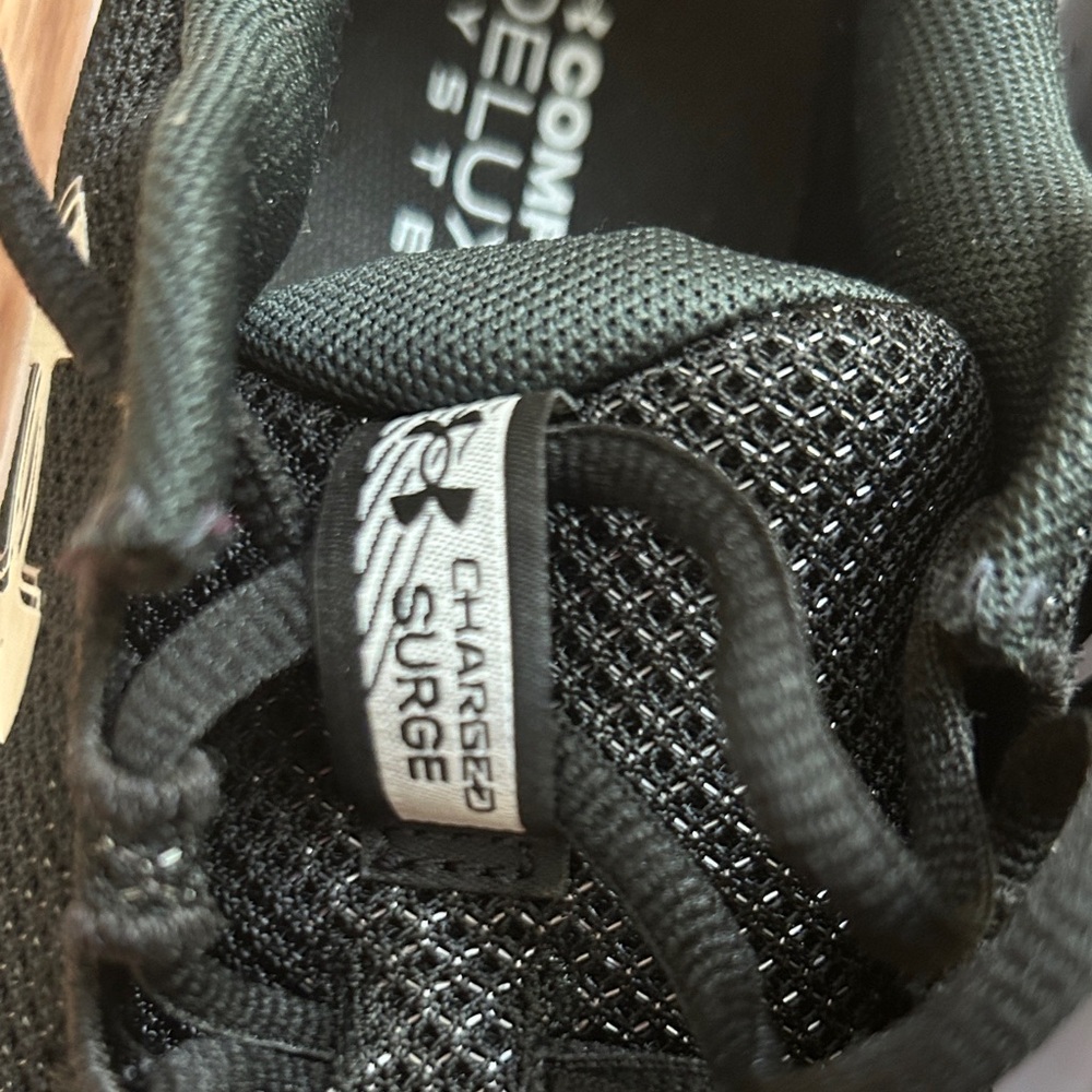 Under Armour Black Athletic Shoes - Picture 2 of 9